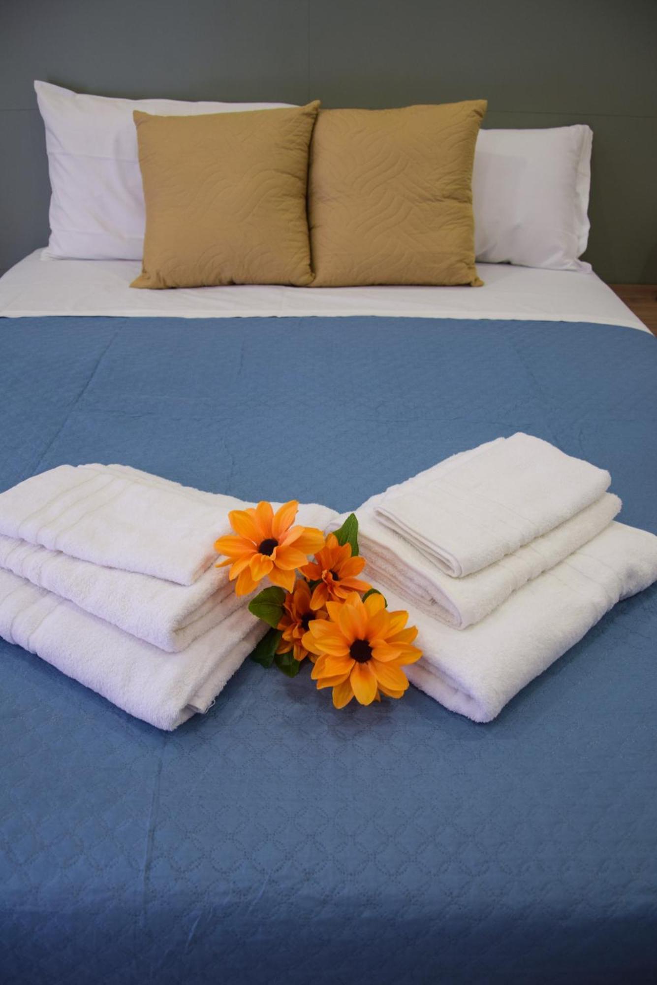 Rosa Rooms بومبيي المظهر الخارجي الصورة