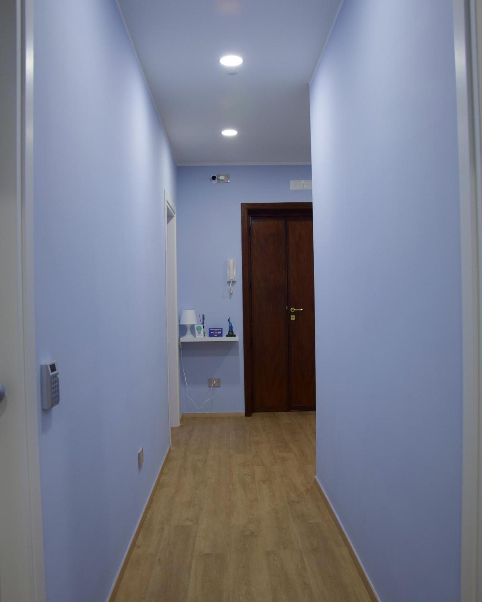 Rosa Rooms بومبيي المظهر الخارجي الصورة